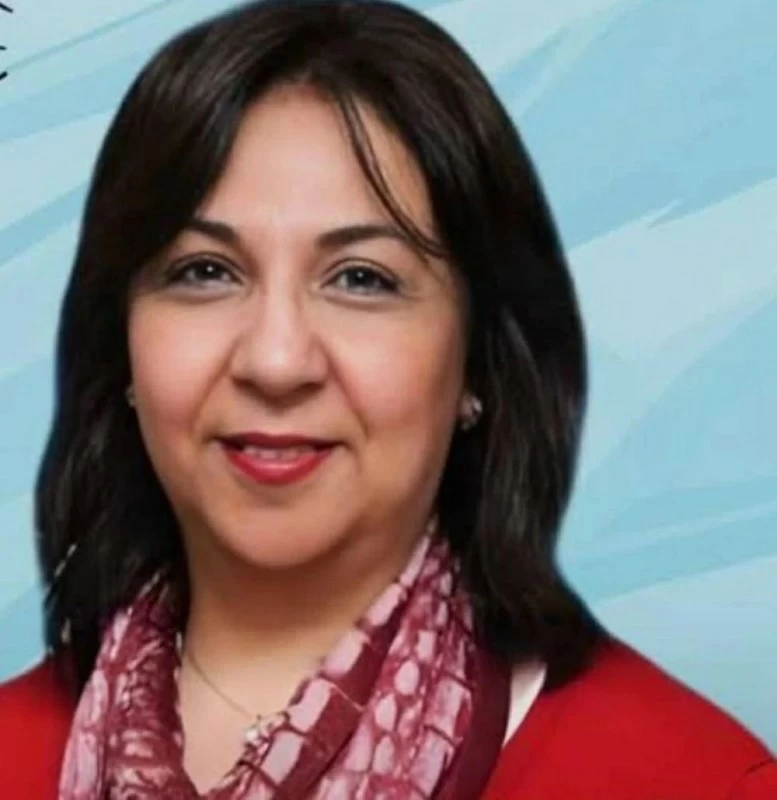 الموت يغيب منال هيكل رئيسة إذاعة صوت العرب.. مسيرة عطاء إعلامي عربي – أخبار السعودية