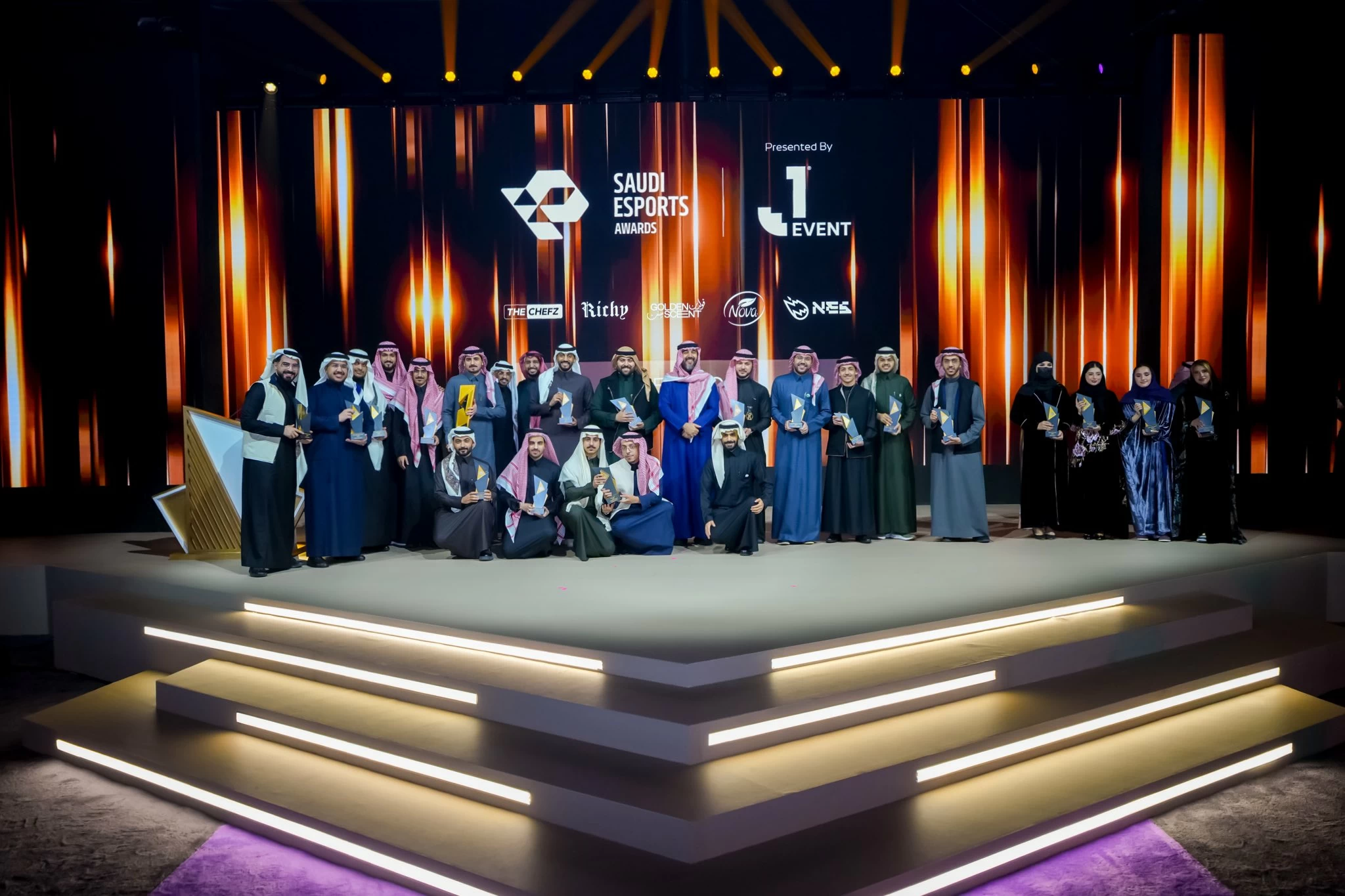 فيصل بن بندر: 50 ملياراً مستهدف استثمارات الرياضات الإلكترونية – أخبار السعودية